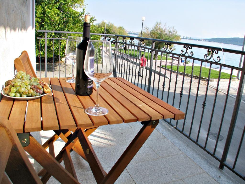 Apartment Noa Kaštel Kambelovac 객실 사진