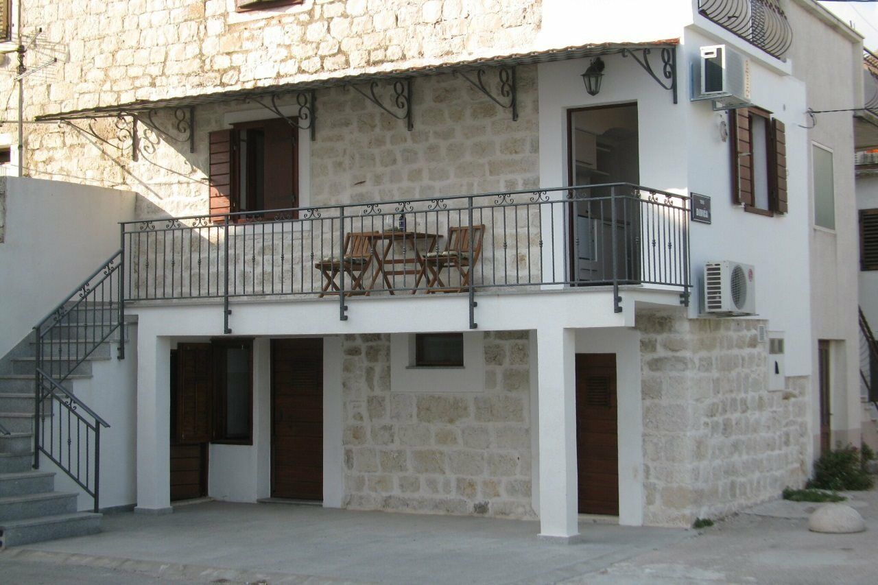 Apartment Noa Kaštel Kambelovac 외부 사진